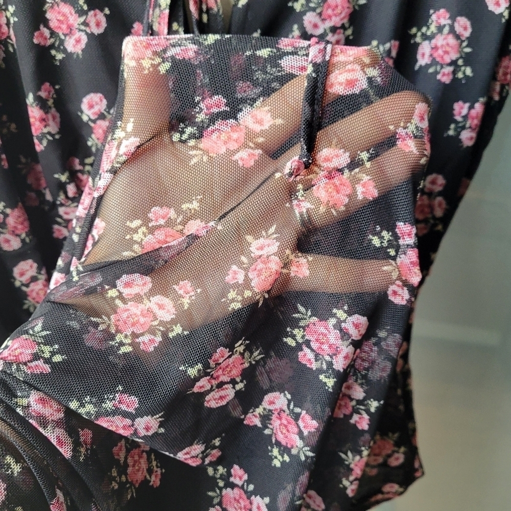 See you Monday Pink Floral Dress Mesh Size XL Lace Cap Sleeves Lined NWT - Picture 8 of 12